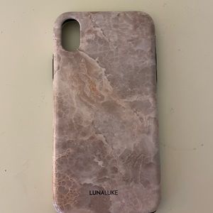 White marble iPhone X case